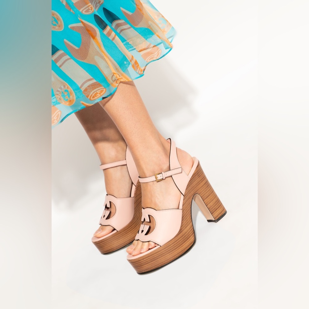 Gucci Pink Leather Platform Sandals